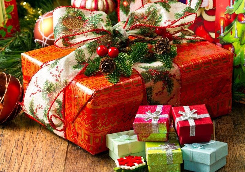 Приятные хлопоты: как знаки Зодиака покупают подарки на Новый год