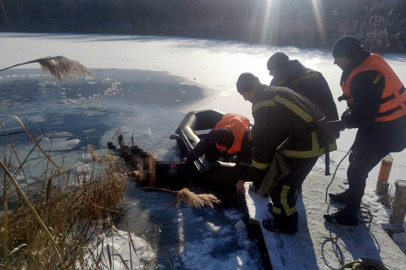 В затопленном карьере нашли тело мужчины – новости Днепра