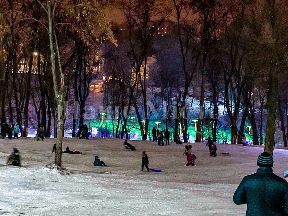 Парк Зеленый гай превратился в днепровский «Буковель» (Фоторепортаж)