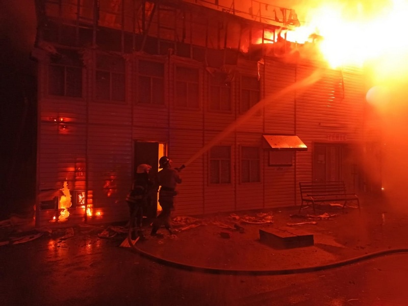 Под Днепром сгорел мини-кинотеатр – новости Днепра