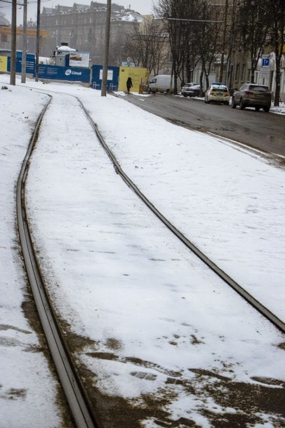 У місті ремонтують ділянки трамвайних колій – новости Днепра