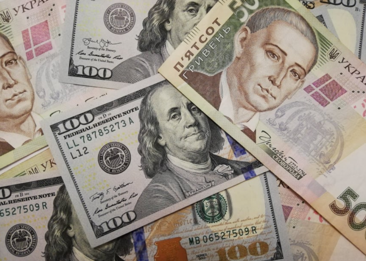 Курс доллара резко изменится: аналитики шокировали прогнозом