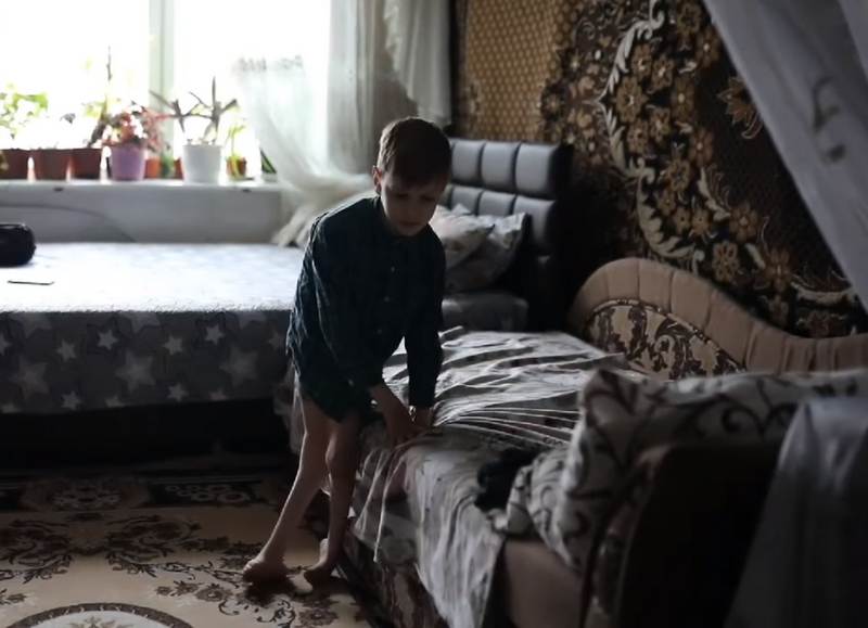 Мечтает ходить: 9-летнему Илье нужна помощь – новости Днепра