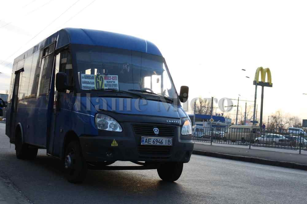 Названы причины перебоев в работе автобусов – новости Днепра