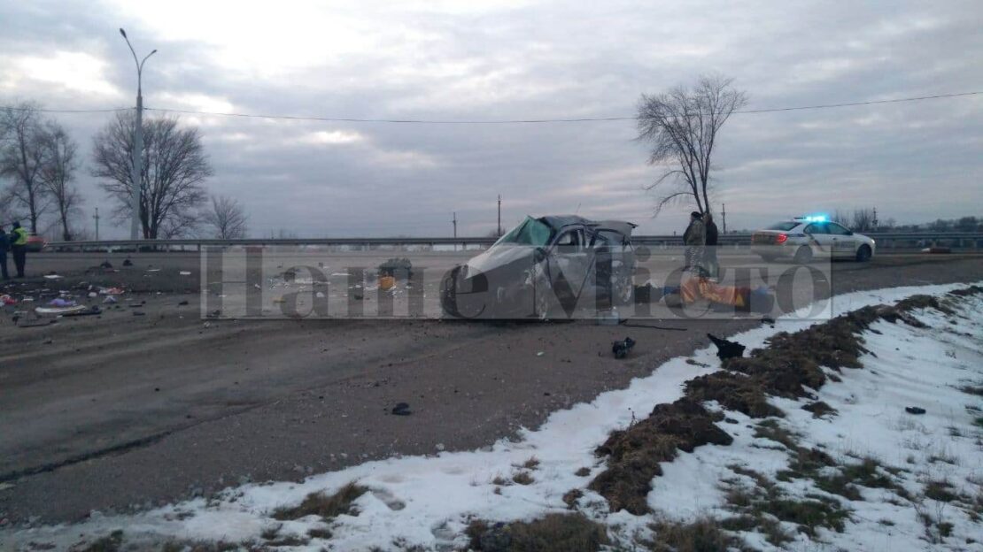Искореженный авто и погибший водитель: под Днепром произошло смертельное ДТП