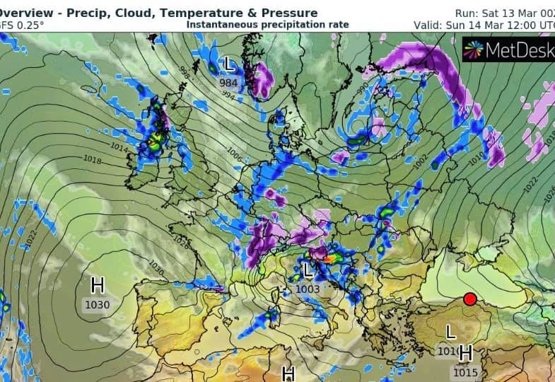 На Украине надвигается холодный атмосферный фронт: какой будет погода в Днепре