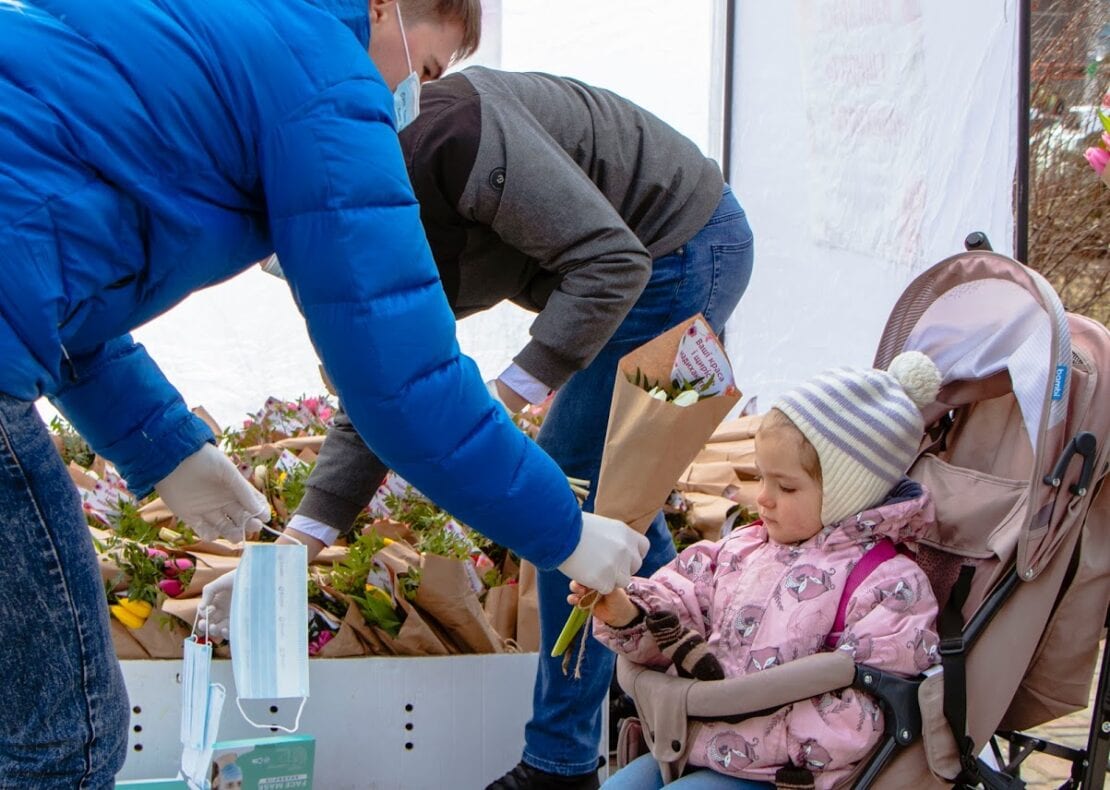 8 марта в Днепре: бесплатные цветы от мэра (Фото) – новости Днепра