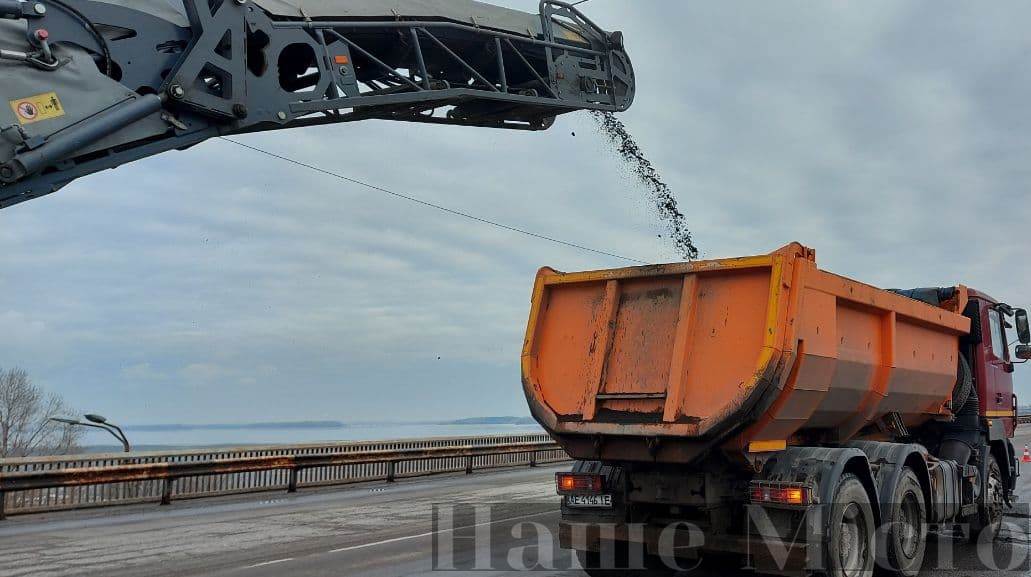 Ямочный ремонт на Южном мосту 1 марта 2021 – новости Днепра