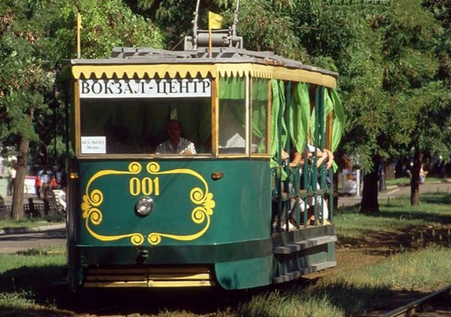 Ретро-трамвай начинает курсировать по городу – новости Днепра