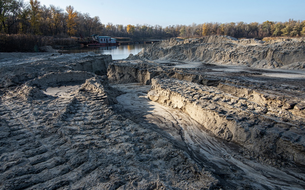 Появились свои «Каракумы» (Фото) – новости Днепра