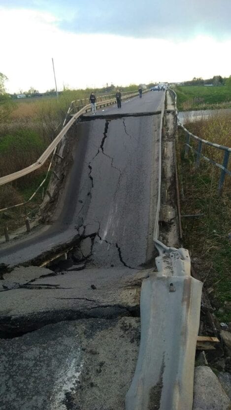 На трассе Львов - Луцк рухнул мост (Фото, видео) – новости Днепра