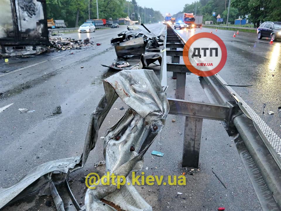 ДТП на Житомирской трассе погибло 3 человека