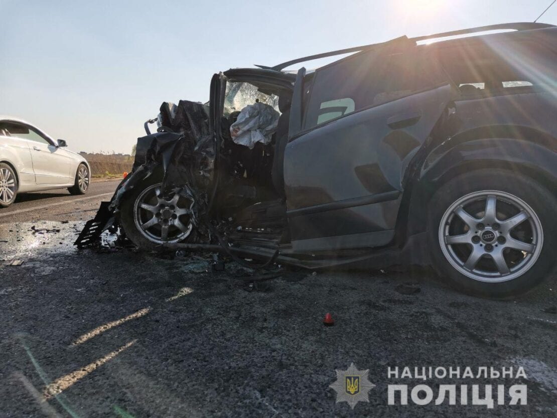 В Ровенской области в ДТП погибла семья с младенцем