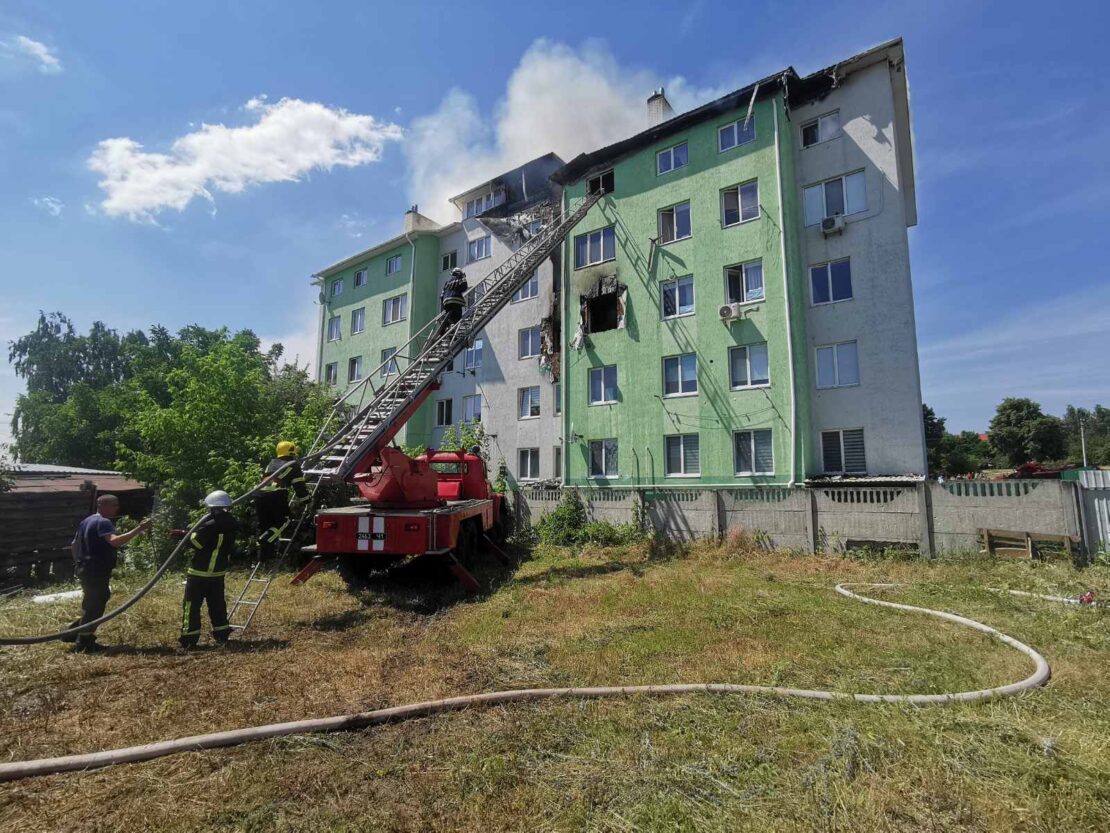 В Киевской области произошел взрыв в многоквартирном доме