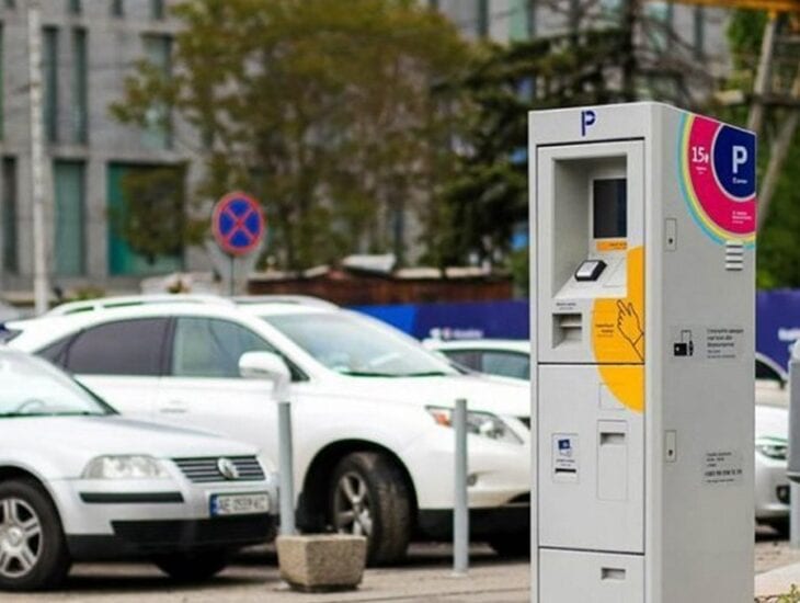 В Днепре утвердили новые тарифы на парковку – новости Днепра