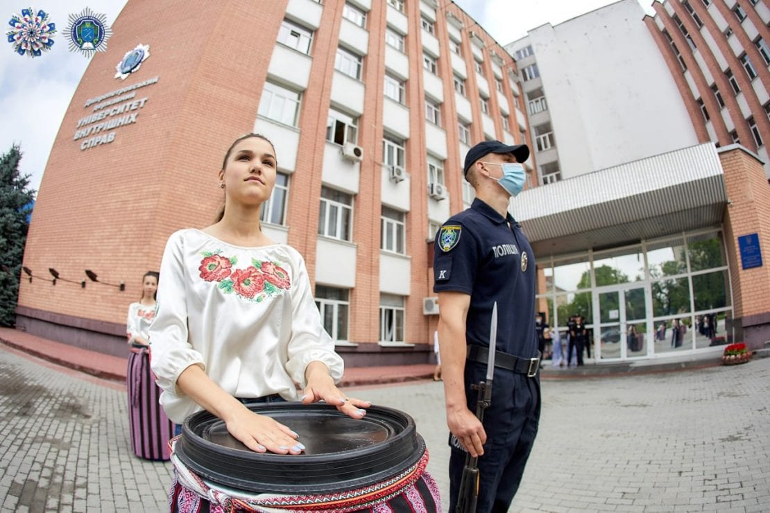 У ДДУВС відгримів грандіозний флешмоб | новости Днепра