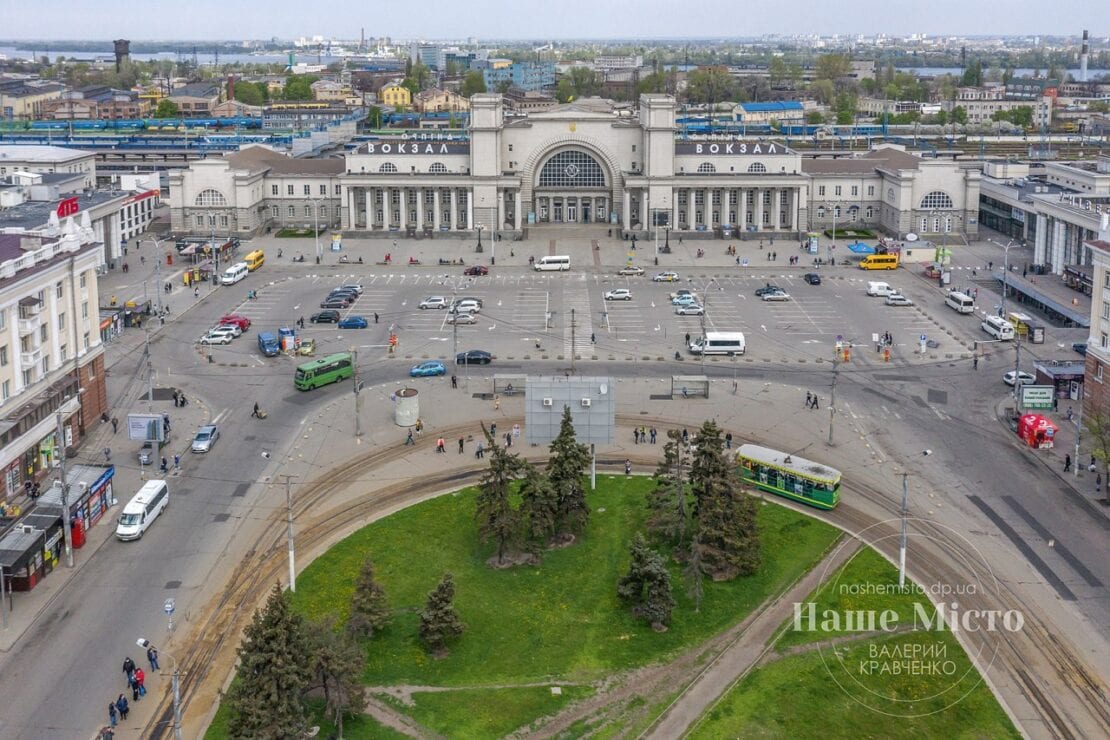 Как ж/д вокзал выглядит спустя 70 лет (Фото) - новости Днепра