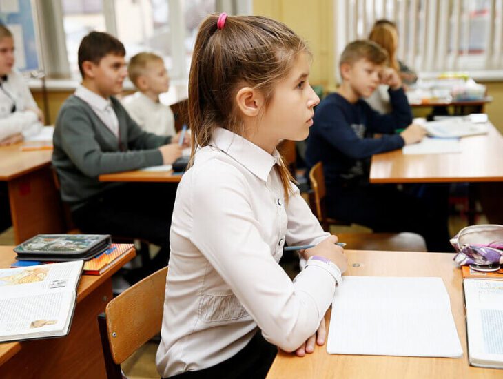 Отменили медицинские справки для школьников - новости Днепра