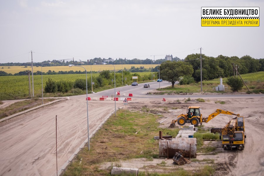 На Дніпропетровщині будують дві нові траси