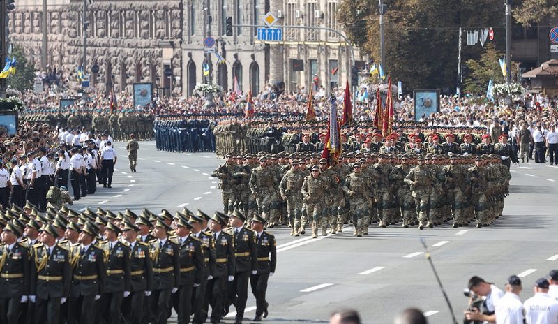 Военный парад ко Дню независимости Украины - новости Днепра