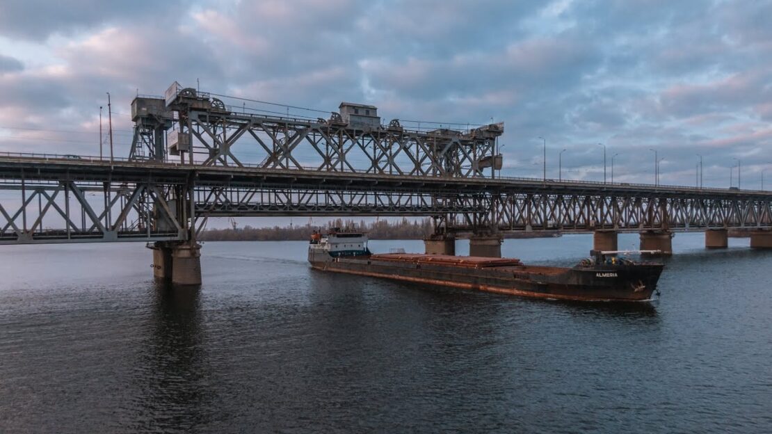 От Нового к Старому: днепрян приглашают на экскурсию на теплоходе