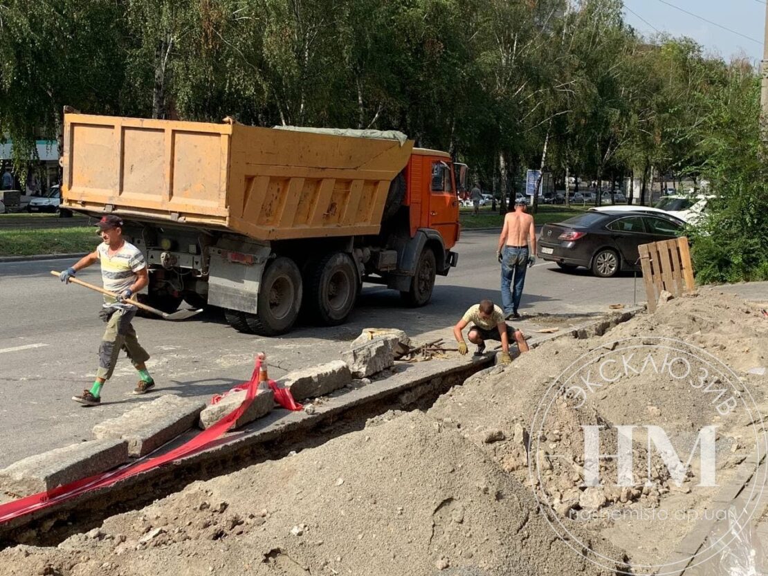 Реконструкция тротуара на пр. А.Поля - новости Днепра