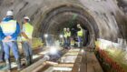 Заливают лучшим бетоном: в Днепре обустраивают постоянное крепление тоннелей метро (Фото)