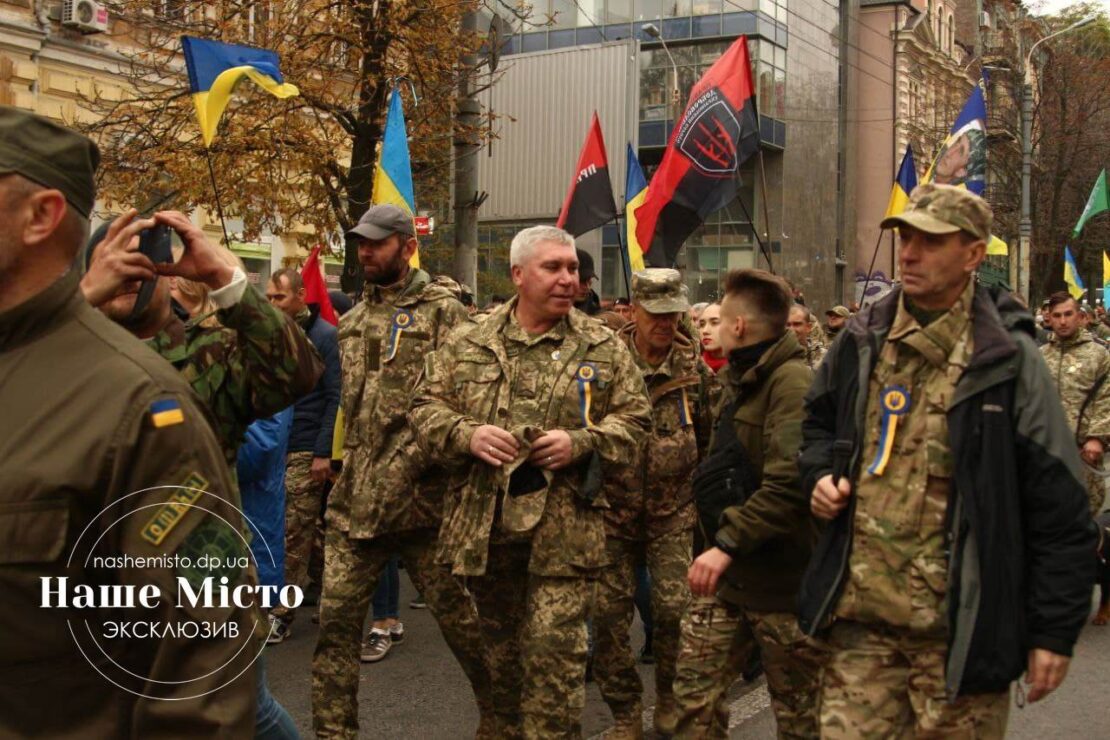 В Днепре прошел Марш защитников и защитниц Украины (фото)