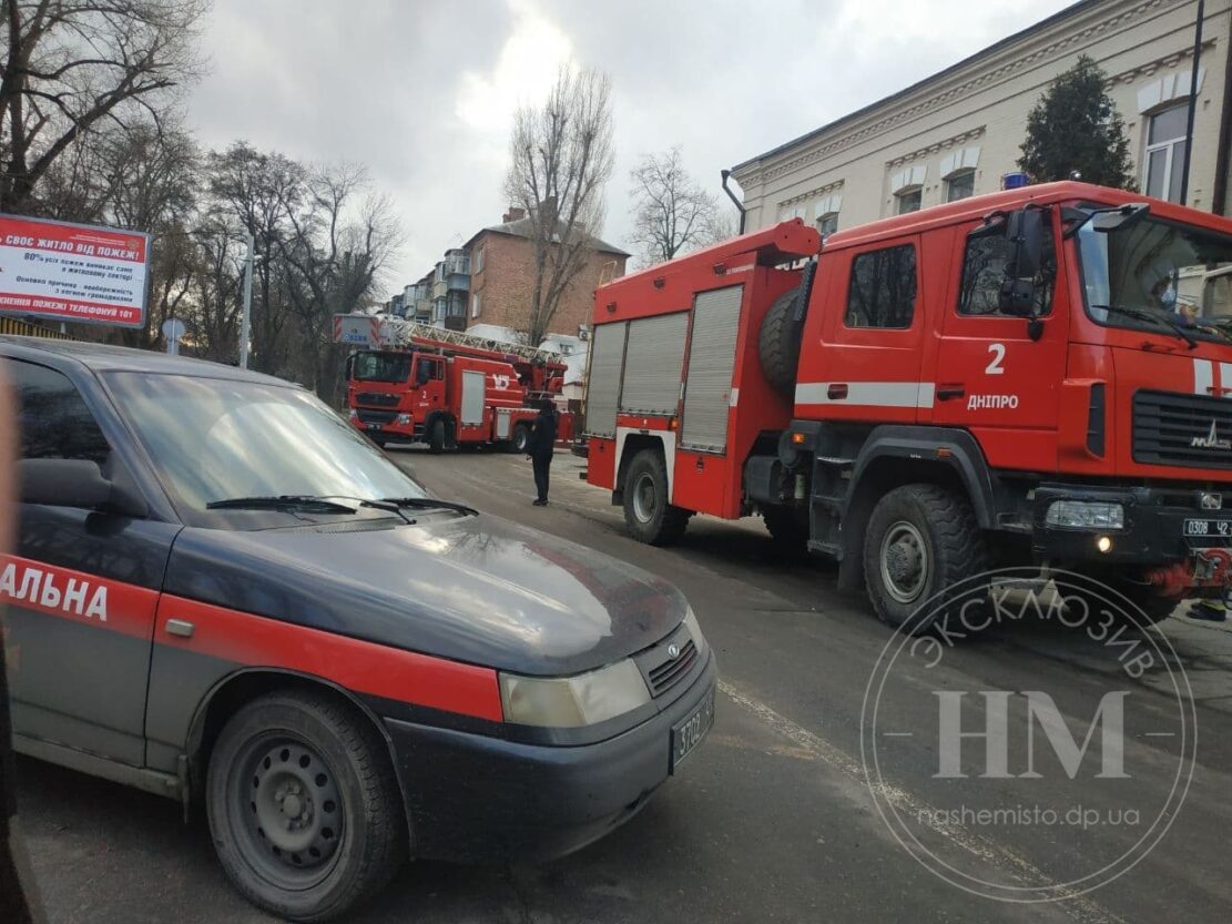 По центру Днепра с сиренами промчались пожарные машины - новости Днепра