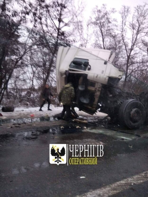 Жуткое ДТП в Черниговской области: 11 человек погибли