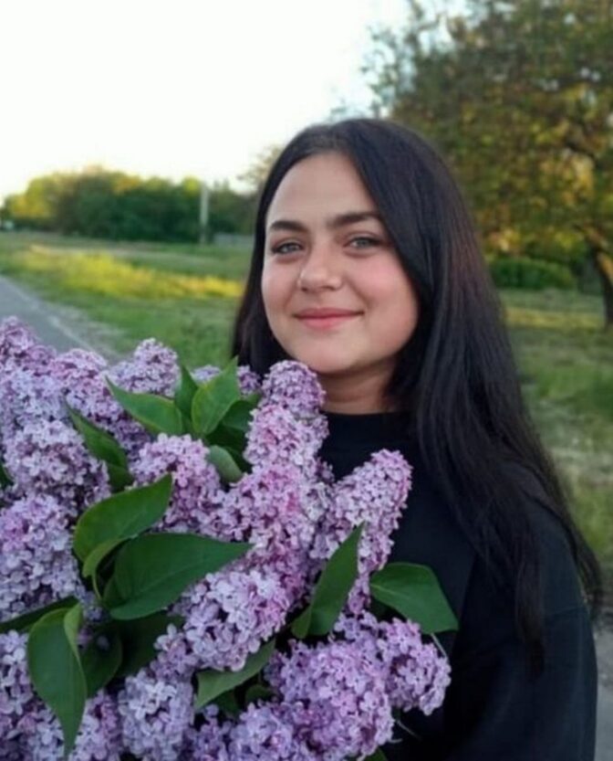 Пропала 16-летняя Ольга Молнар - новости Днепра