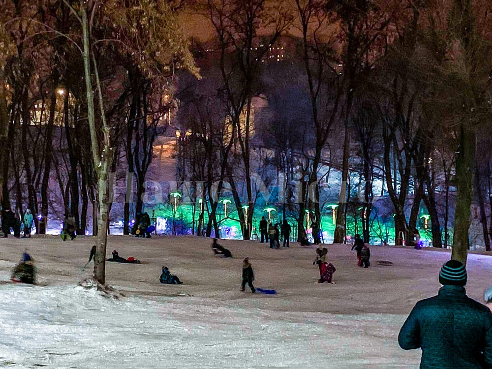 В парке Зеленый Гай разбились отец с дочкой - новости Днепра