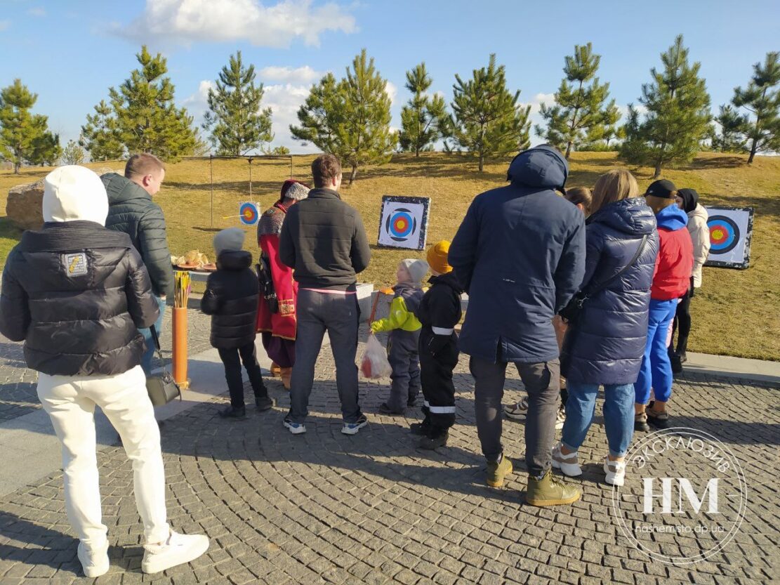 Полгорода проводит воскресенье в яхт-клубе «Сич» - новости Днепра