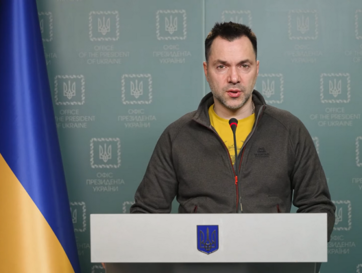 Не нужно дегуманизировать врага. Мы – не варвары. Мы цивилизация, ведущая борьбу с варварами, - Арестович