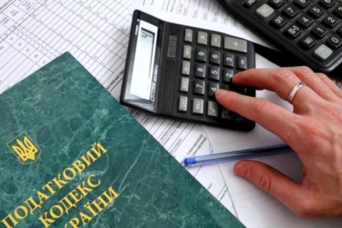 У Дніпрі деякі податкові послуги можна отримати в управліннях соцзахисту та волонтерському центрі