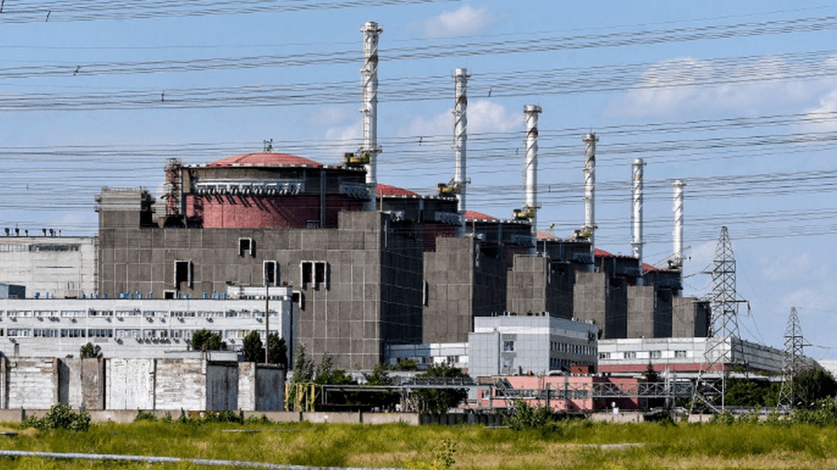 Оккупанты повредили высоковольтную линию Запорожской АЭС