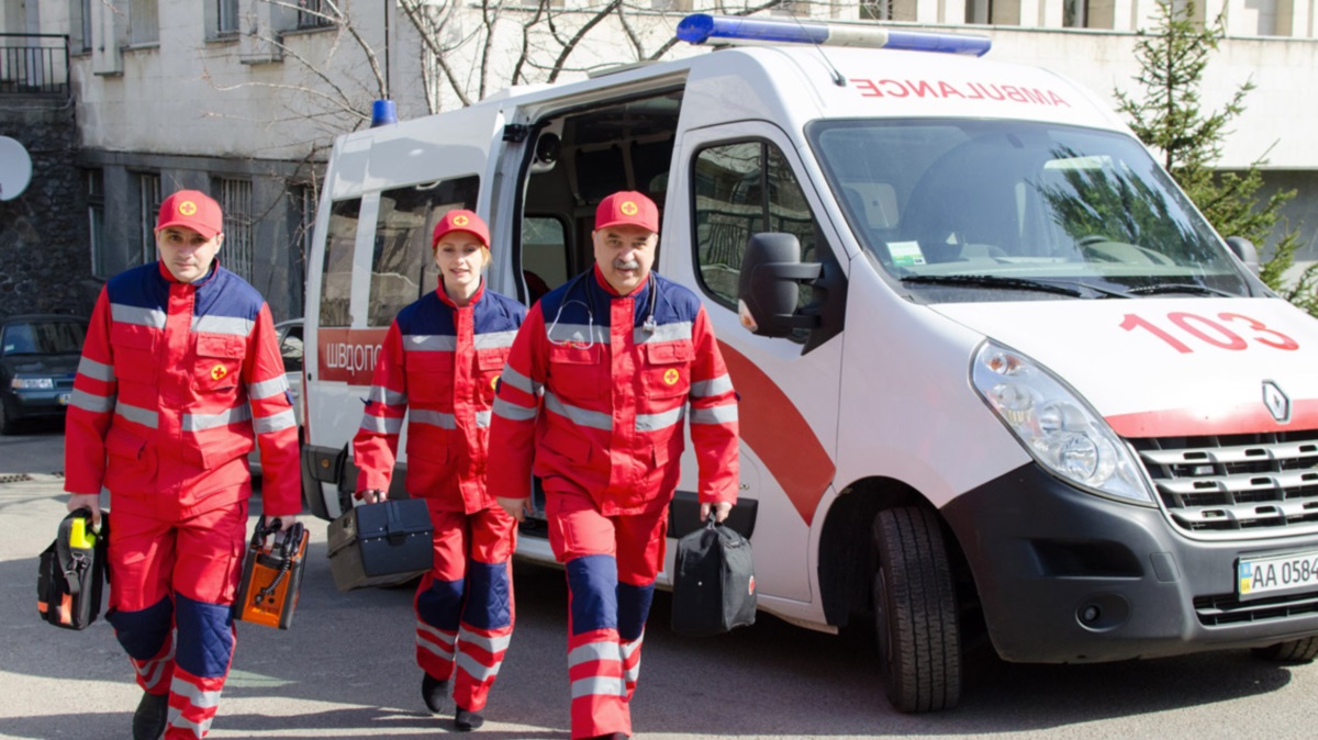 Вызов скорой помощи во время войны - новости Днепра