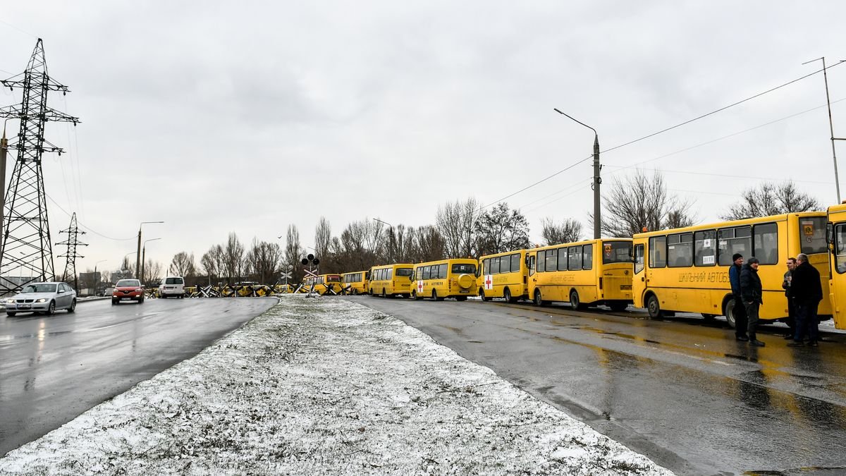 20 апреля объявлен гуманитарный коридор из Мариуполя