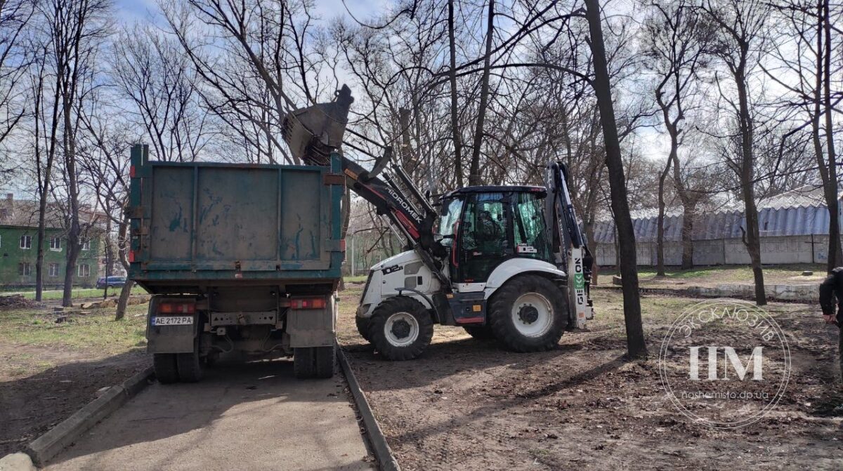 Парки і сквери Дніпра оновлюють під зими  - новини Дніпра