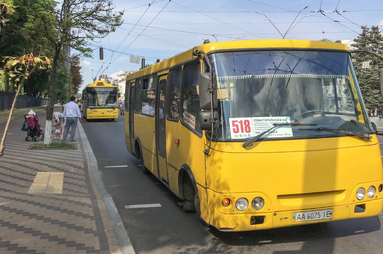 Во Львове проезд в маршрутках повышают до 15 грн