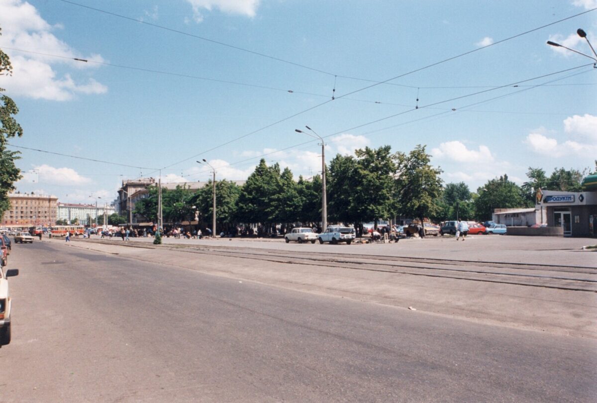 Старый автовокзала Днепр фото 2000 год - Наше Мисто