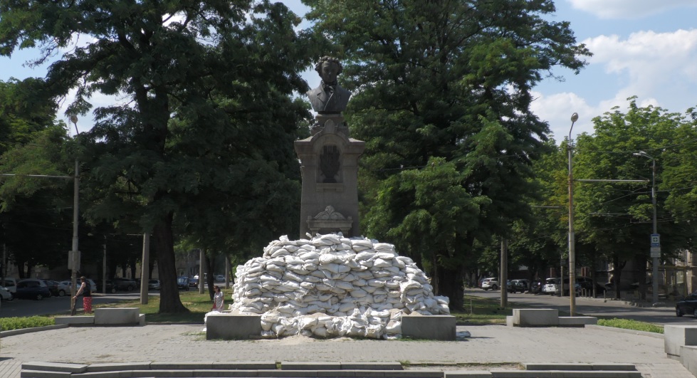 Історик з Дніпра розповів чому у місті є пам'ятник Пушкіну. Новини Дніпра