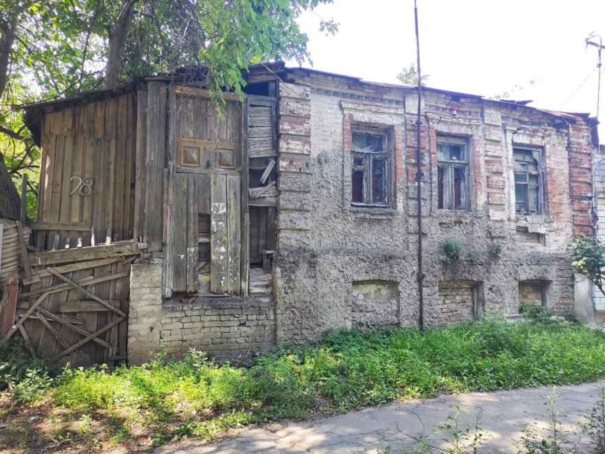 Притулок для сиріт та єврейська лікарня: яка вулиця в Дніпрі ніколи не змінювала назву 