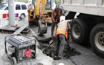 Новини Дніпра: Ремонт зливової каналізації