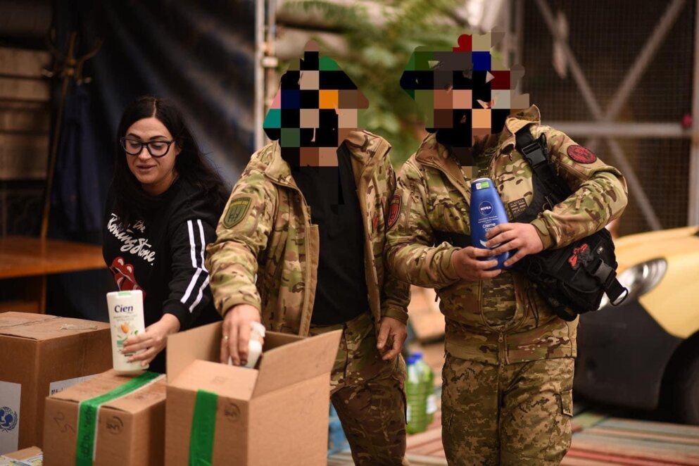 Харчі, білизна, засоби гігієни, електроприлади: чергова допомога від Дніпра