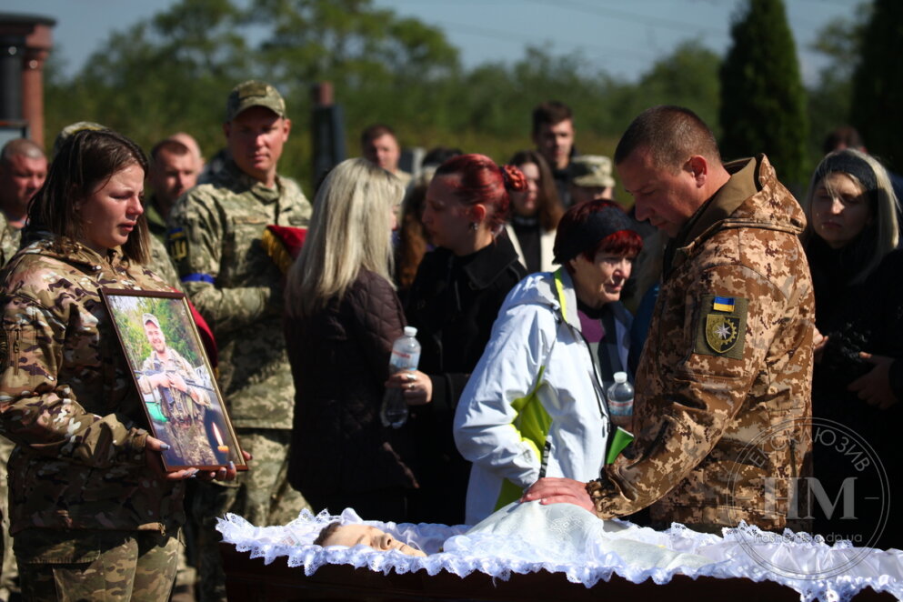 Новини Дніпра: Попрощалися з Андрієм Ніколайчуком