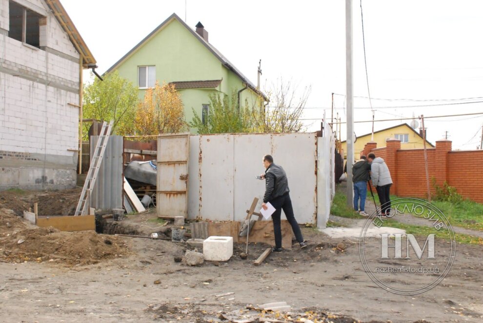 Новини Дніпра: Знесли незаконну огорожу - Наше Місто