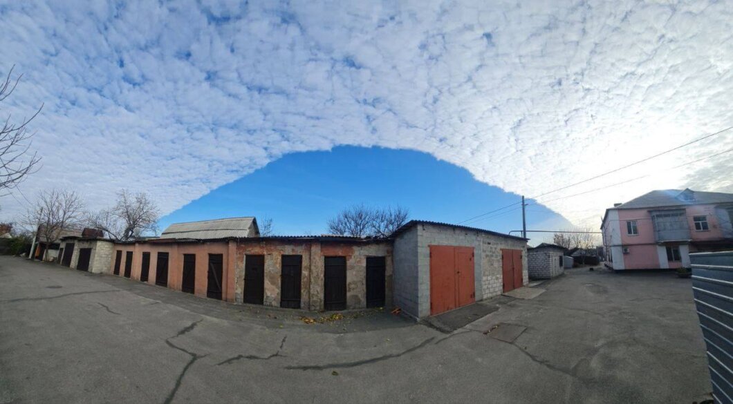 Новини Дніпра: Незвичні хмари  у Дніпрі - Наше Місто