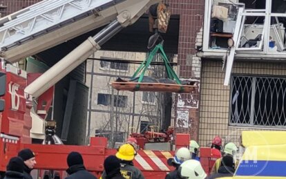 Ракетний удар 14 січня: дістають загиблих - Наше Місто