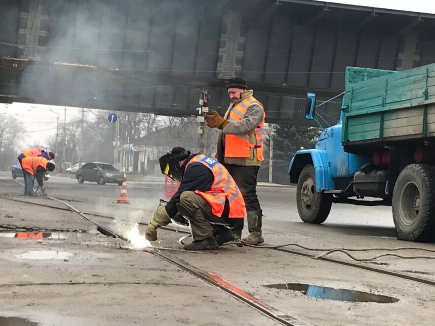 У Дніпрі відновили трамвайну колію в районі новозбудованої естакади «Північного обходу» - Наше Місто